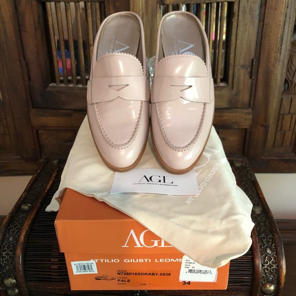 Agl Shoes - AGL pale pink/ nude NWB  leather mules EU 34